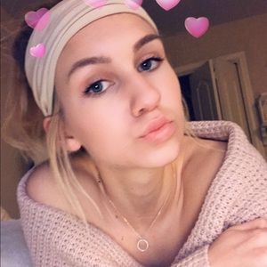 Meet your Posher, Kasi